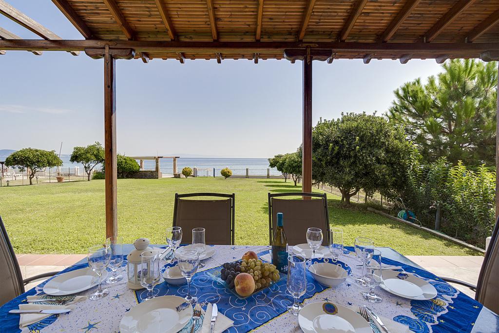 Villa Nefeli Akti Salonikiou B Agios Nikolaos  Exterior photo