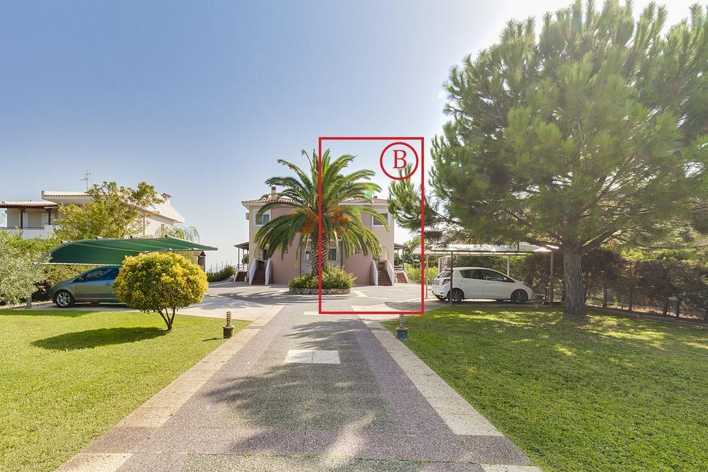 Villa Nefeli Akti Salonikiou B Agios Nikolaos  Exterior photo