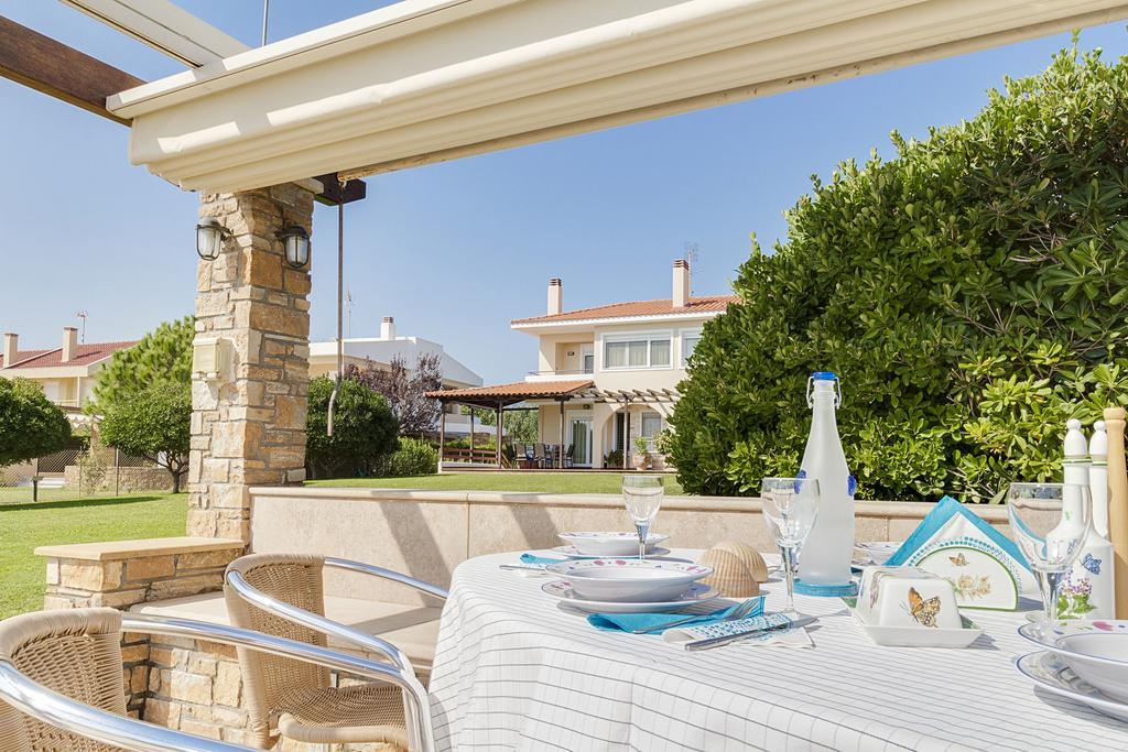 Villa Nefeli Akti Salonikiou B Agios Nikolaos  Exterior photo