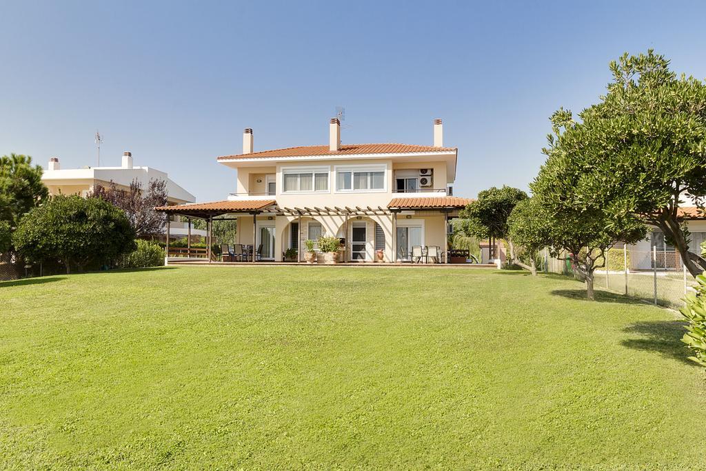 Villa Nefeli Akti Salonikiou B Agios Nikolaos  Exterior photo